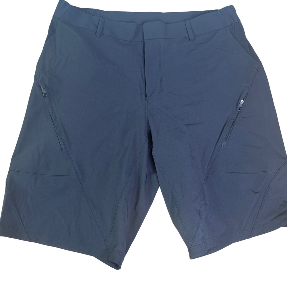 Lululemon Lab Mountain‎ Side  Shorts Black Size 36